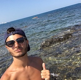 Profil de Charles-adrien